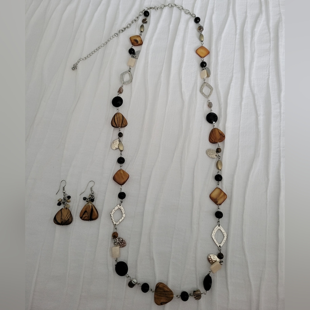 Silver and Brown Polished Stone Necklace and Earrings